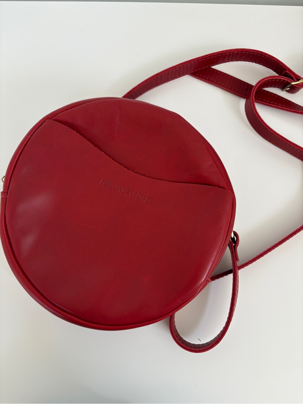 Portland Leather Goods - Large Circle Crossbody in Ruby